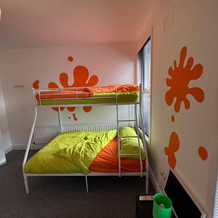 Nickelodeon House Great For Kids Villa Blackpool Dış mekan fotoğraf
