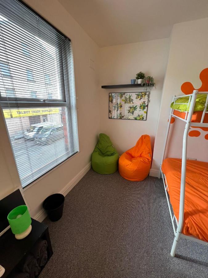 Nickelodeon House Great For Kids Villa Blackpool Dış mekan fotoğraf